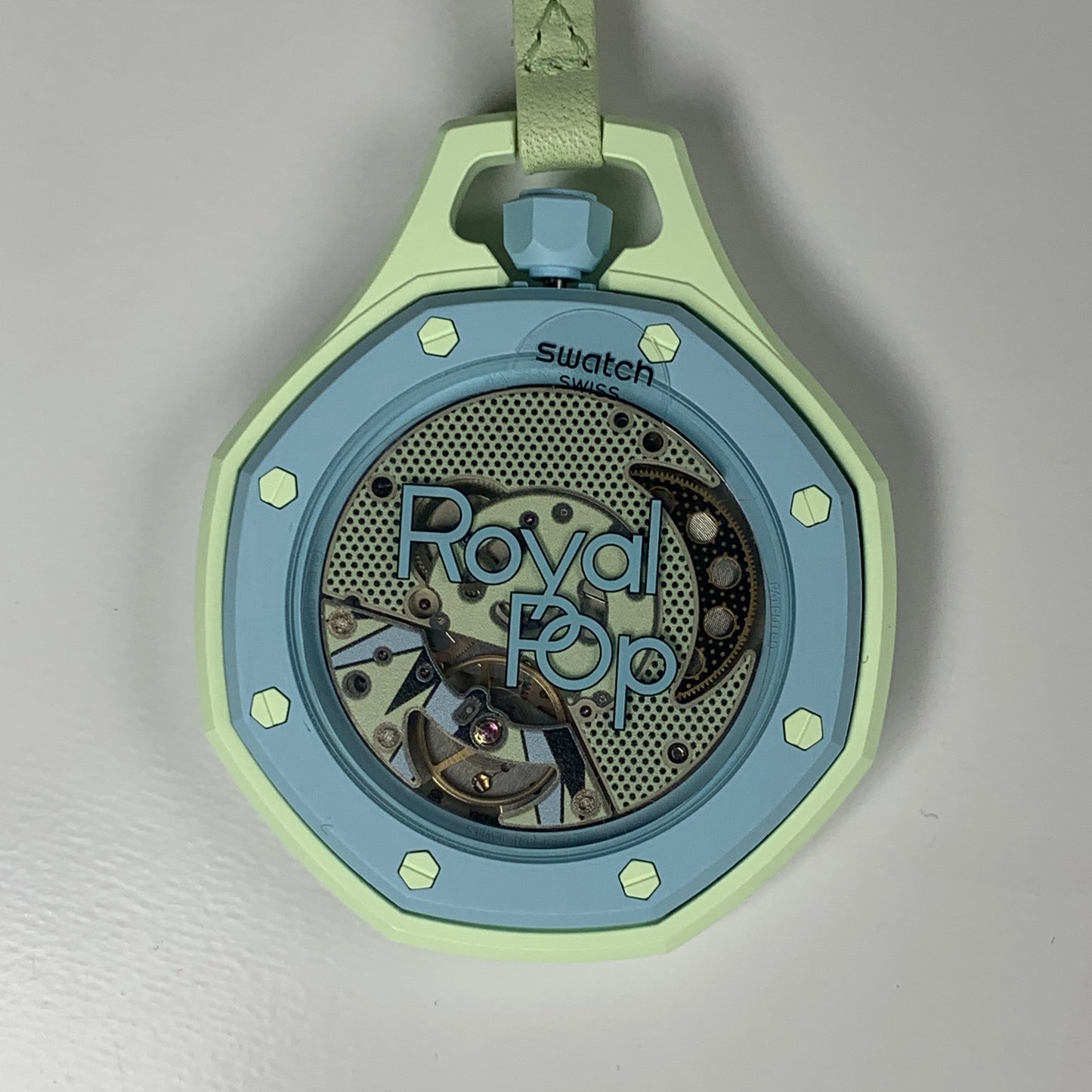 Swatch X Audemars Piguet Royal Pop Blaue Acht