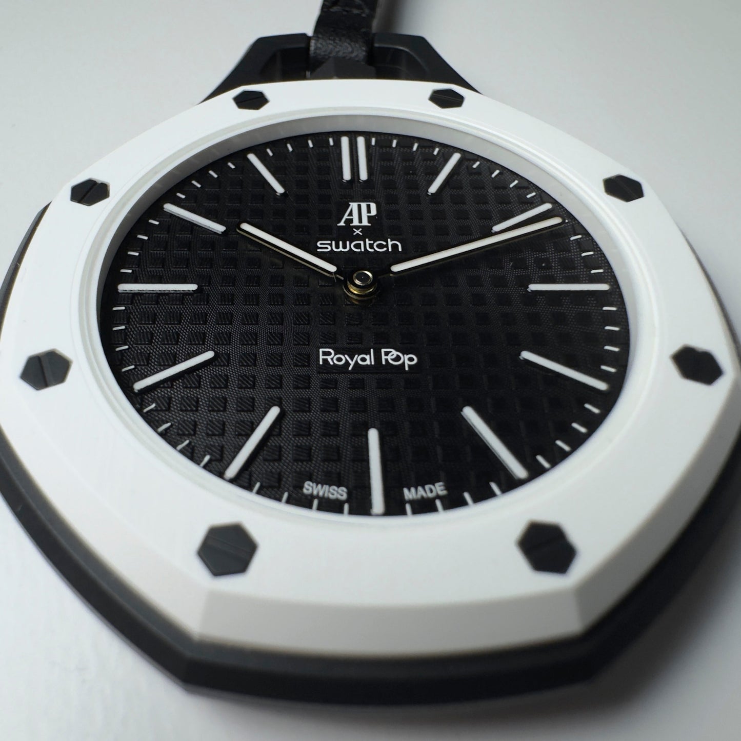 Swatch X Audemars Piguet Royal Pop Ocho Negro